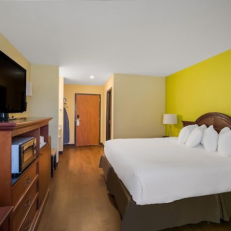 Americas Best Value Sandman Inn La Grande Bagian luar foto