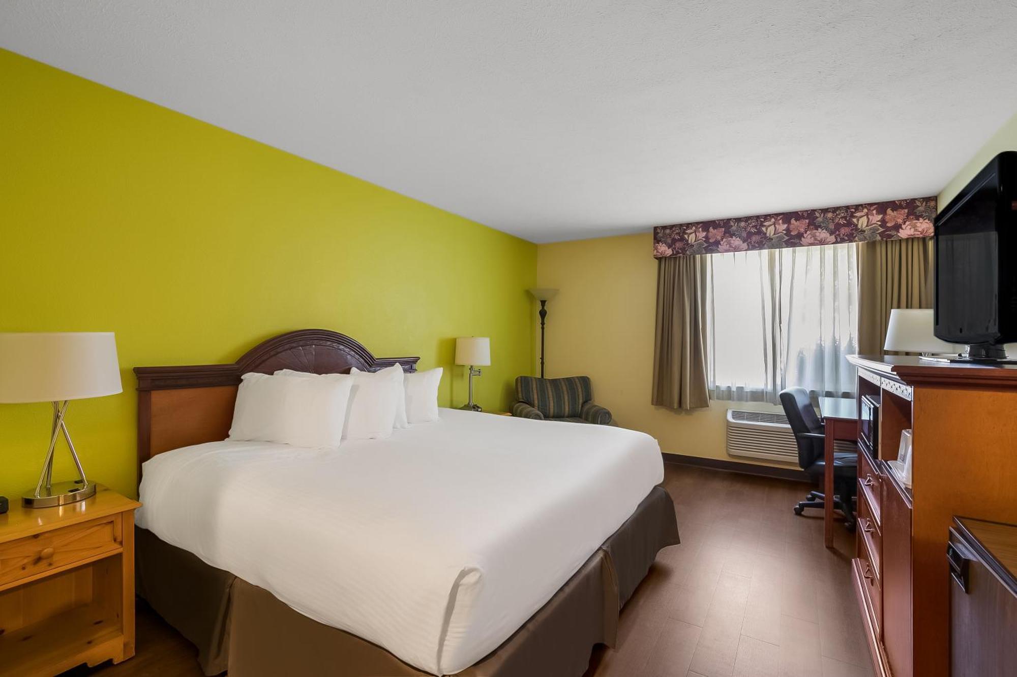Americas Best Value Sandman Inn La Grande Bagian luar foto