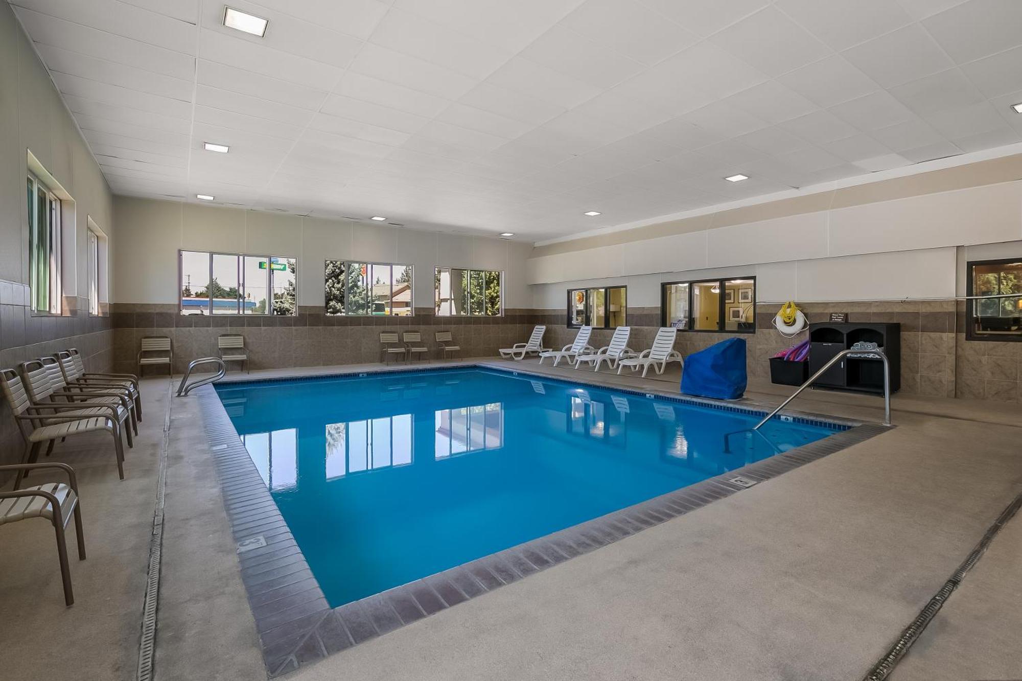 Americas Best Value Sandman Inn La Grande Bagian luar foto
